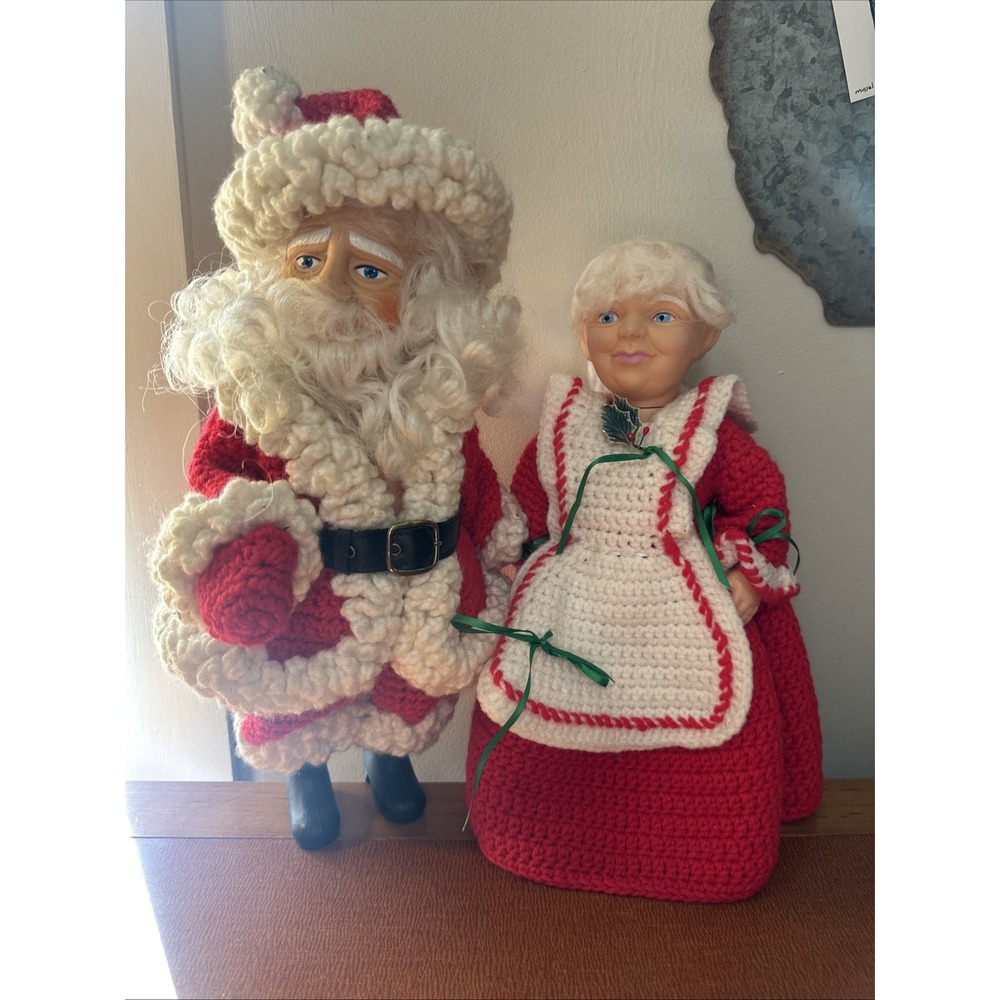 Santa‎ And Mrs Claus Dolls In Homemade Crochet Clothes